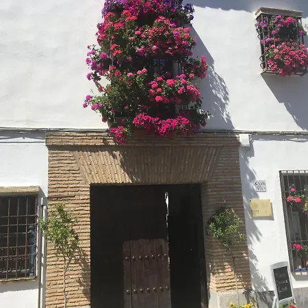 Conde De Vallellano Daire