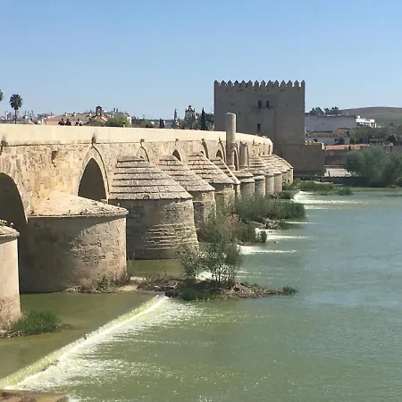 Conde De Vallellano Apartamento Córdova