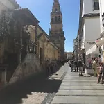 Апартаменты Conde De Vallellano *